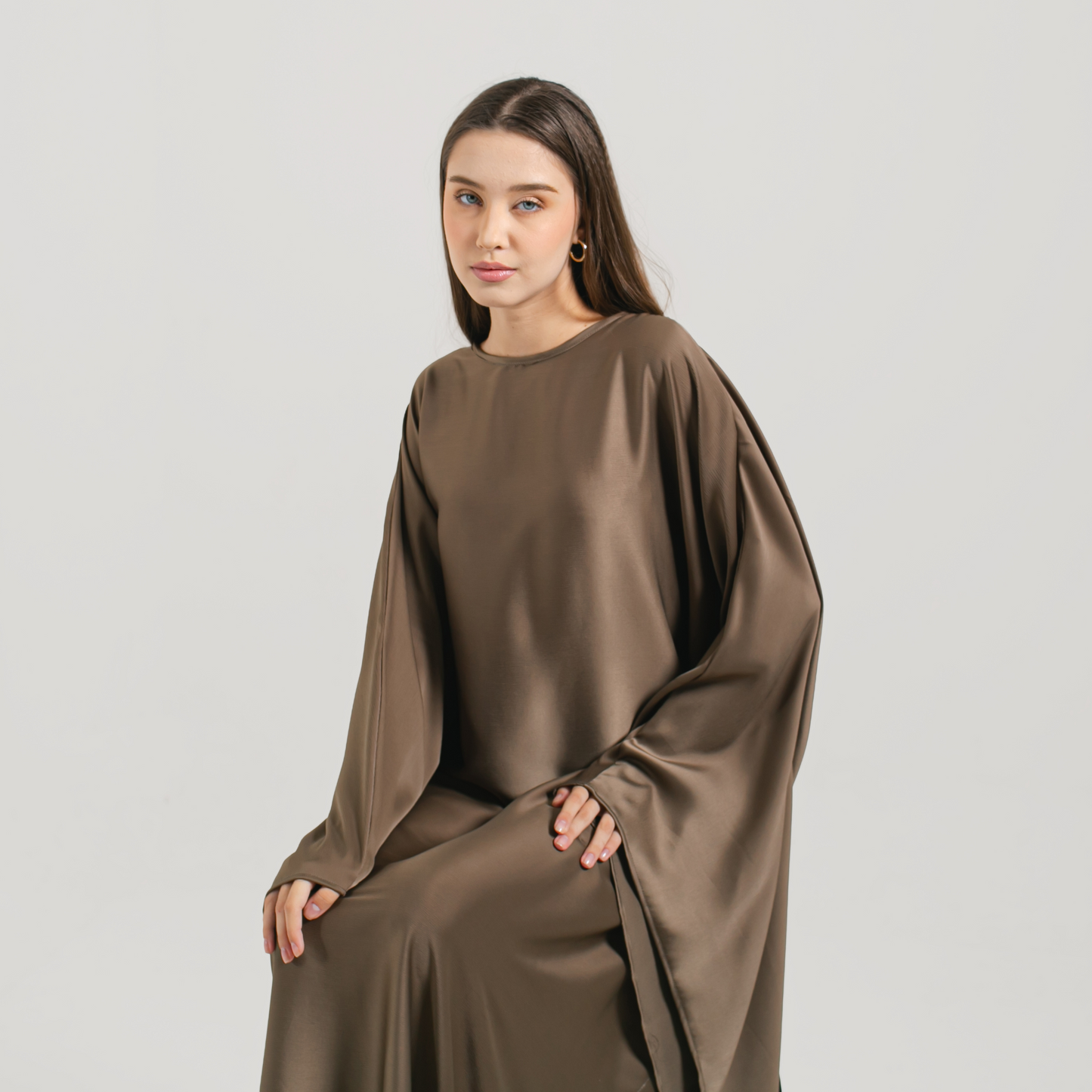 serene-luxury-eid-abaya-premium-silk-oat-brown-model-detail